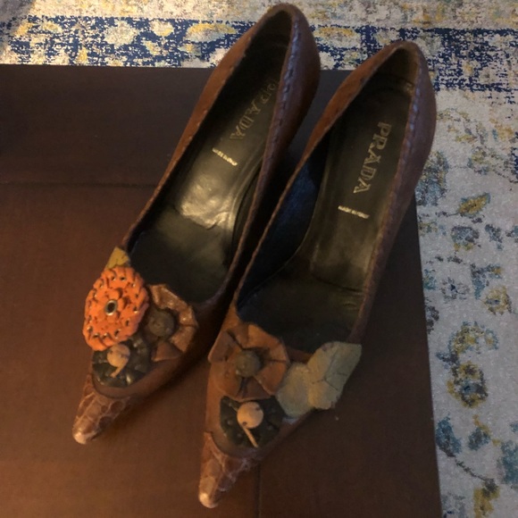 PRADA Vintage Kitten Heels - Picture 1 of 6